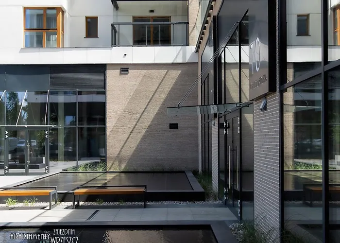 Azur - 12 Pietro - Azw Daire *